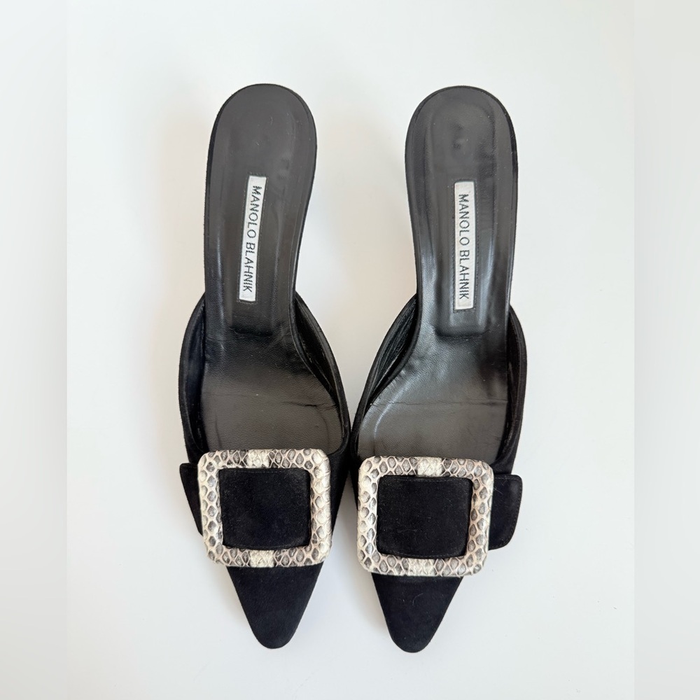 Manolo Blahnik black Suede Leather Snakeskin buckle 70mm Maysale Mules EU 38.5